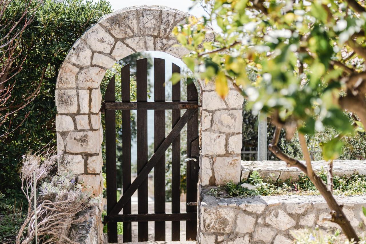 Aurora - Zf Hvar Hvar Town Extérieur photo